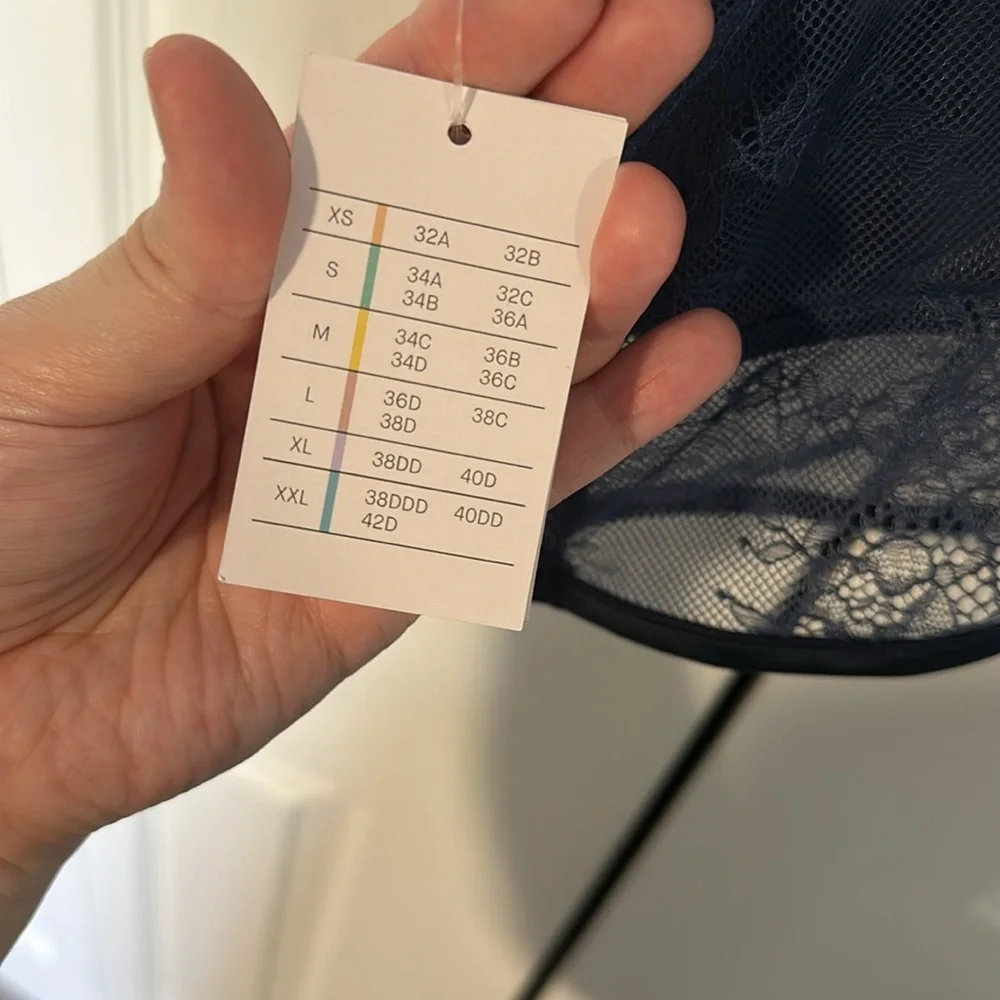 NWT Auden Navy Satin and Lace Bralette - Picture 5 of 5